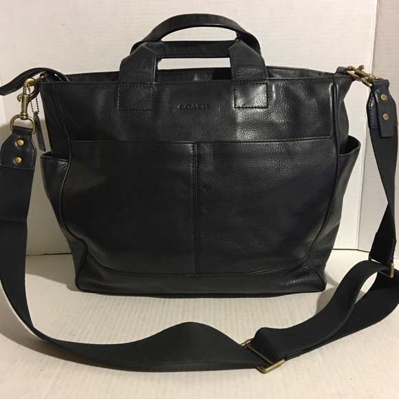 Coach Handbags - Coach unsex Black leather Messenger/ briefcase/